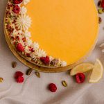 citrom, túró, málna, pisztácia torta