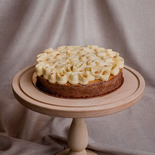 étcsokoládé, sós karamell, vanília torta