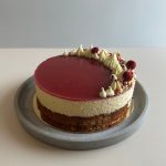 málna, fehércsoki, mandula torta