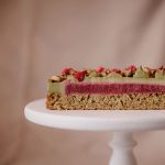 Pisztácia, málna torta